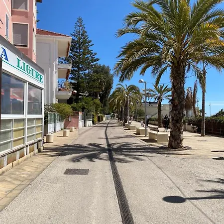 Casa Arvenig Apartment *